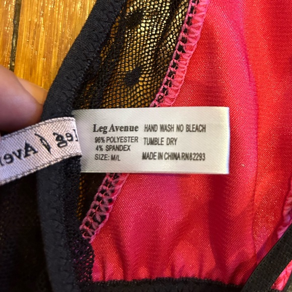 Bundle of Lingerie - Picture 3 of 7